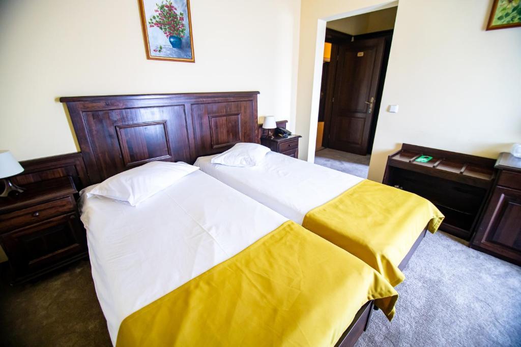 Hotel Clasic image 2
